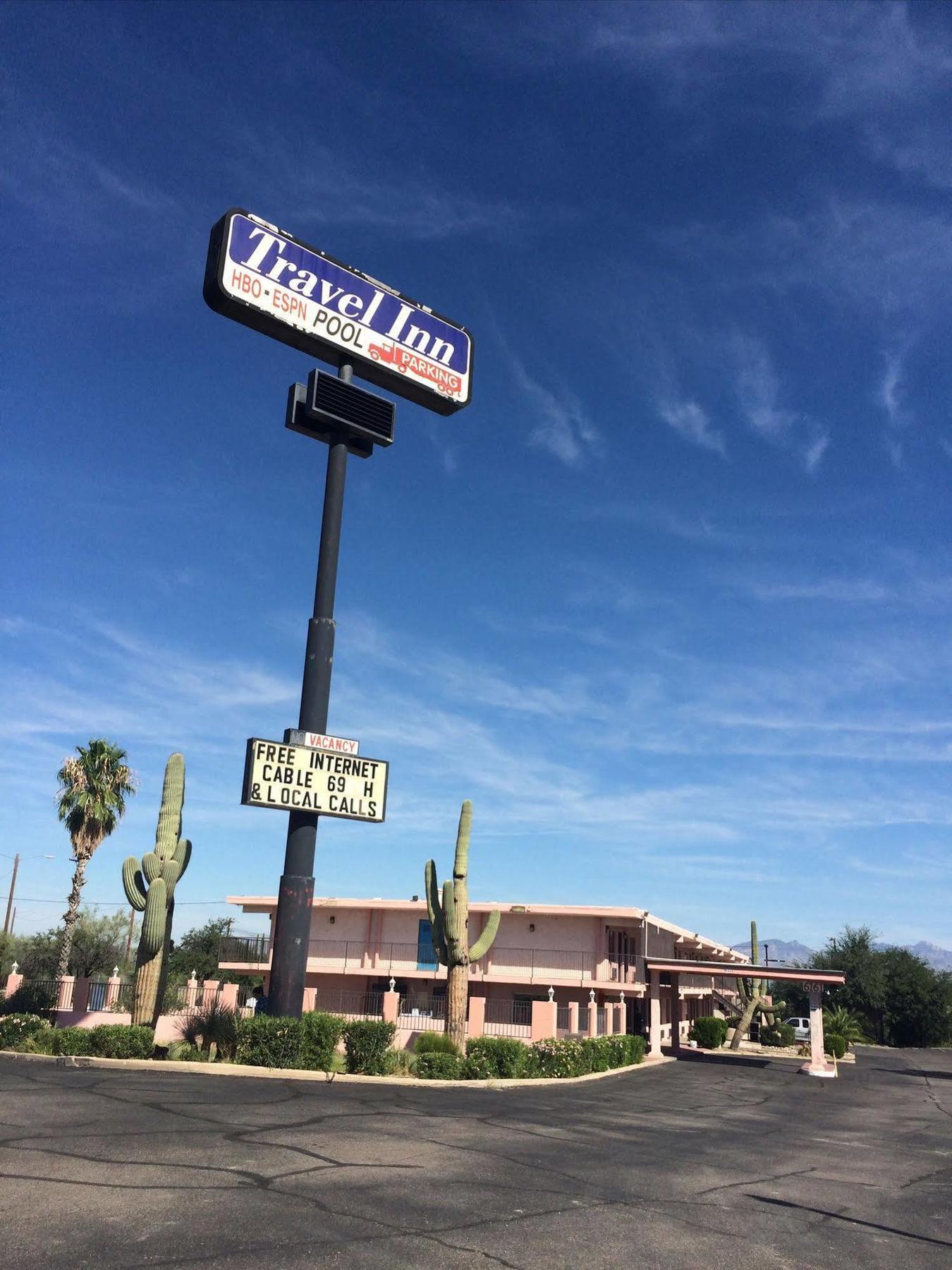 Travel Inn Tucson Exterior photo